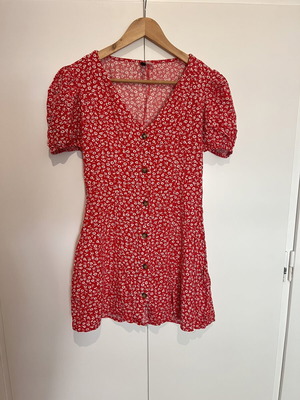 H&M red floral mini dress size EU 38 like new