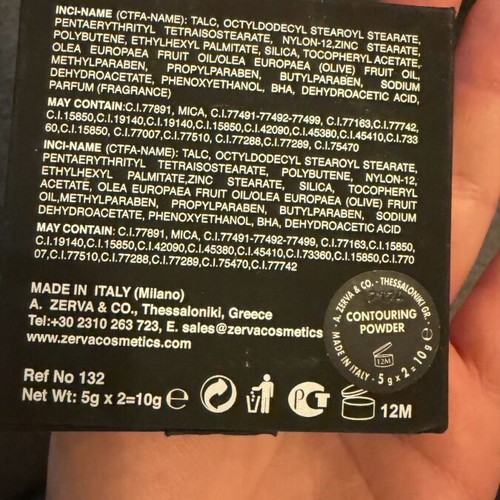 Zerva Contouring Powder new with matte texture and dual shades