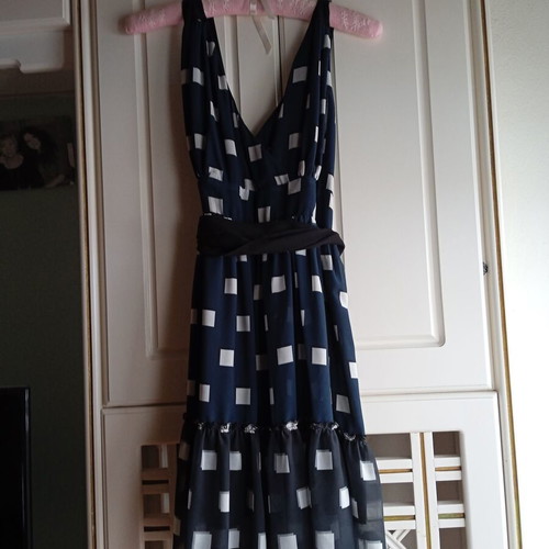 Manolo dress like new, size M
