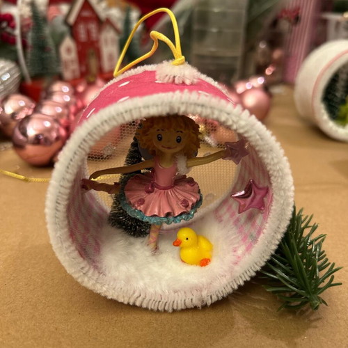 Handmade Christmas ornament new, 8 cm diameter