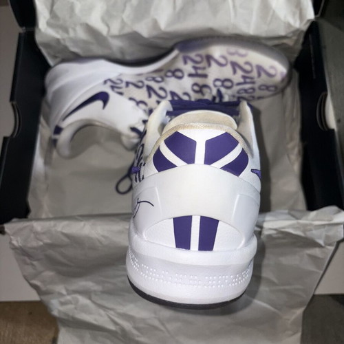 Nike Kobe 8 Protro Court Purple size 44.5 like new