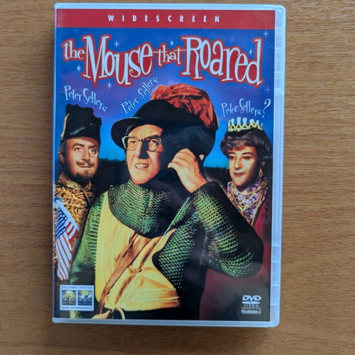 Comedy DVD like new, 3 movies with subtitles
