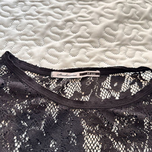 Stradivarius black lace blouse M used, floral design