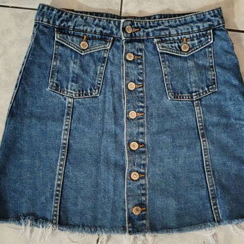 Denim skirt like new, size L, blue