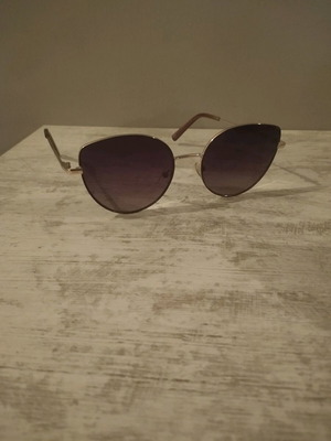 Sinsay sunglasses like new, brown