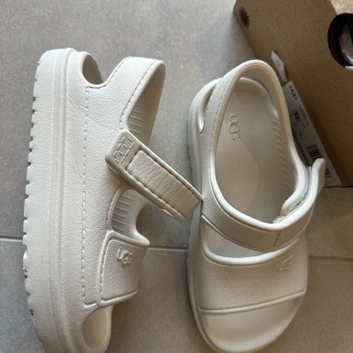 Ugg Australia children's sandals size 30, like new, beige