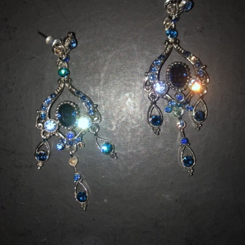 Women's faux earrings with blue-light blue stones like new