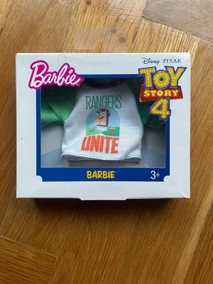 Barbie Toy Story doll clothes new