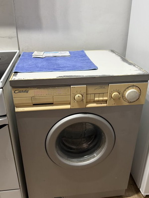 Washing machine used, 8 kg load capacity