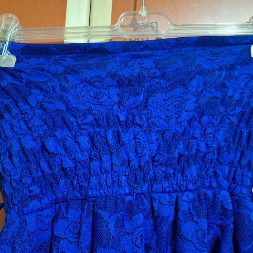 Blue strapless dress like new with rose pattern size L