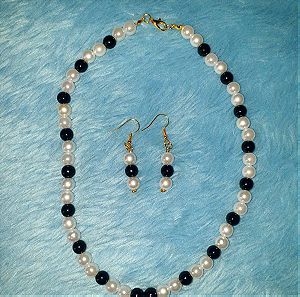 Handmade black-white beaded necklace and earings set.