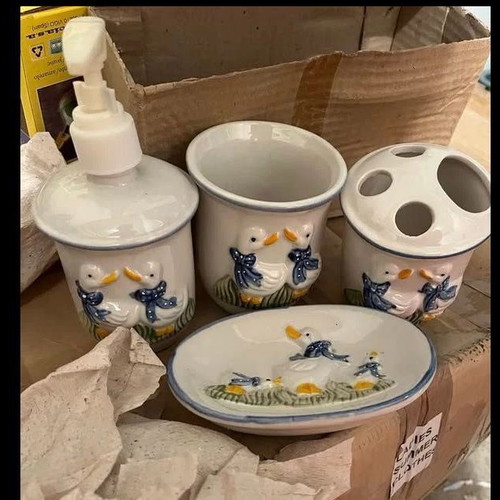 Bathroom sets new, pack of 20