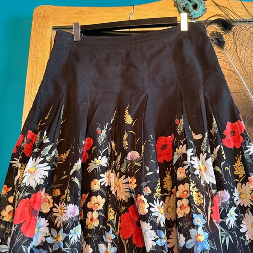 Toi&Moi linen flared skirt with ruffles, large, like new