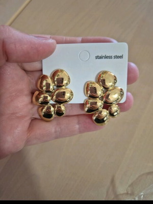 Earrings new gold-colored