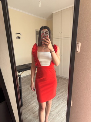 Red coral dress with ruffles size S new with tag