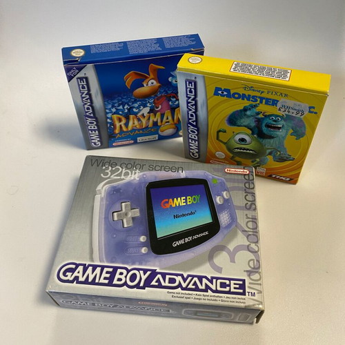 Gameboy Advance Clear Glacier σαν καινούργιο με 2 αυθεντικά παιχνίδια και κουτιά