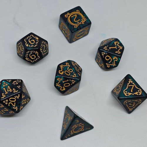 RPG Dragon Marble Polyhedral Dice Set 7 Pieces like new