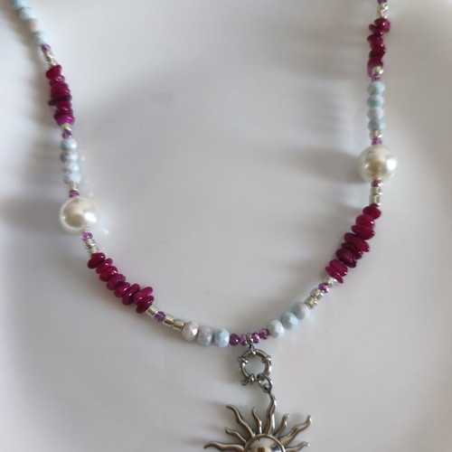 Necklace with stainless steel sun, beads, pearls and shell chips, new