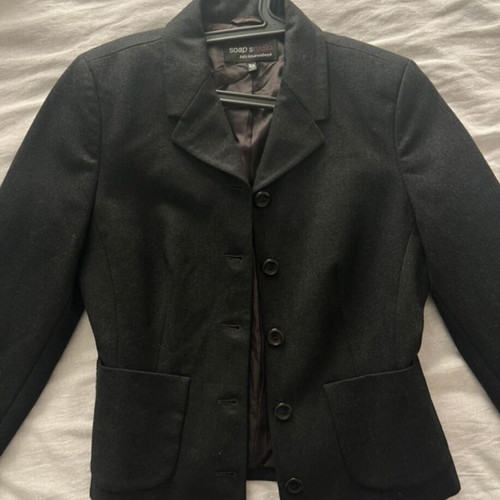 Vintage jacket mid-length like new, black