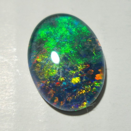 Australlian Opal Doublet 3.340 ct new, size 14x10 mm