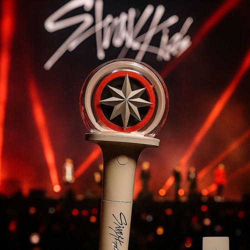 Stray Kids Official Light Stick Version 2 new, for concerts and fan events