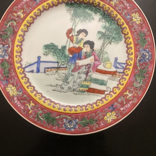Chinese handmade decorative plate like new