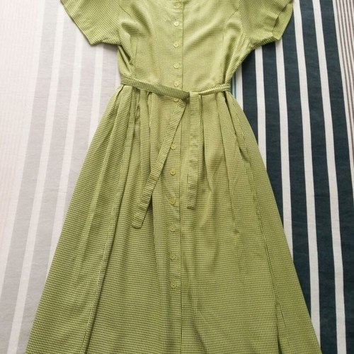 Colours Of The World dress green like new, size M
