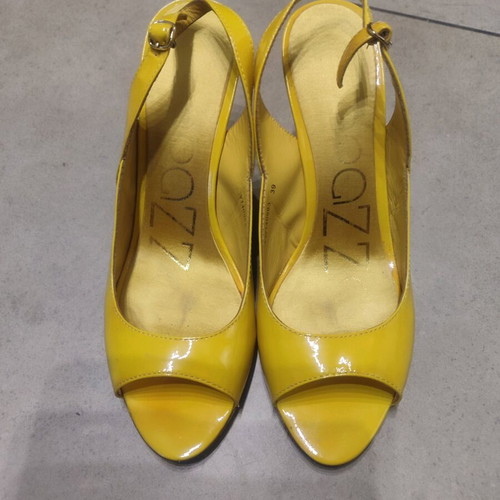 Sandals like new, size 39, yellow