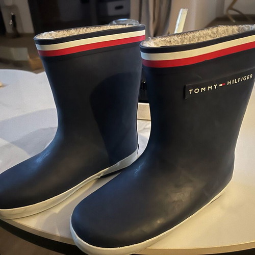 Tommy Hilfiger Kids Rain Boots Size 31 Like New