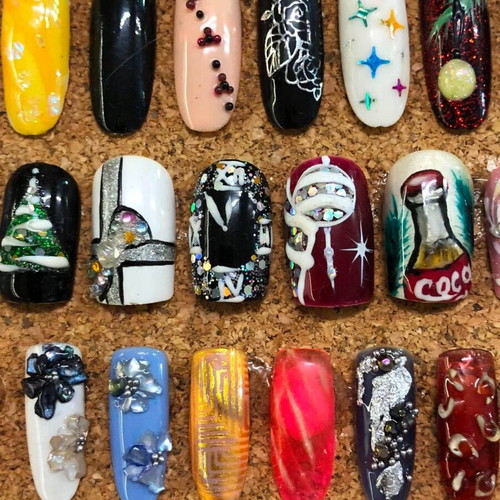 Nail design display board with 313 tips, 30x40 cm