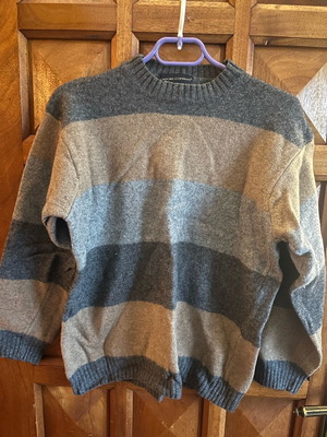 Oxford Company sweater XL like new, gray and brown