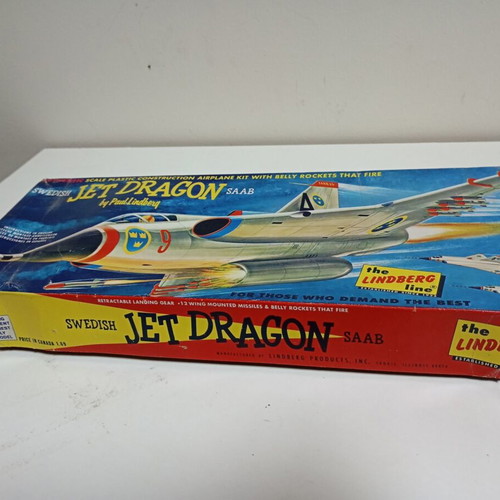 Swedish Jet Dragon Saab model by Lindberg