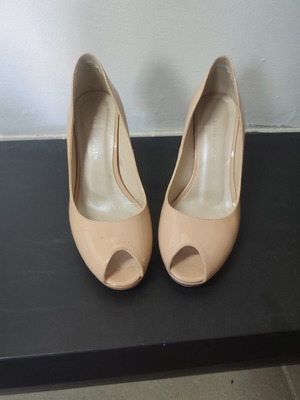 Karen Millen Nude Pumps Like New Size 37