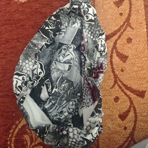 Bandana S 100% cotton like new, black and gray