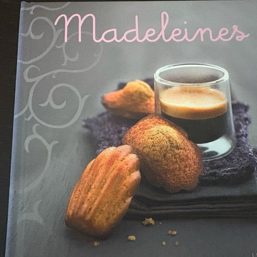 Βιβλία ζαχαροπλαστικής Douceurs Tiramisu Madeleines Chocolat καινούργια, στα γαλλικά