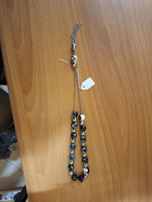 Worry beads new with silver chain 27 centimeters