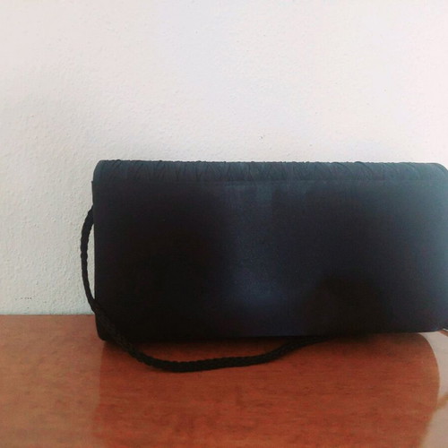 Satin crossbody bag like new, black