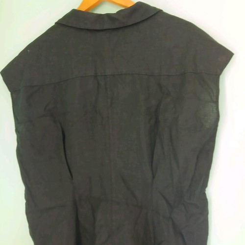 Mango mini dress with V neck collar size large new, black, linen viscose