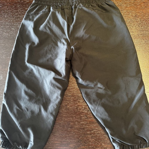 Puma 3/4 black sports pants, size medium