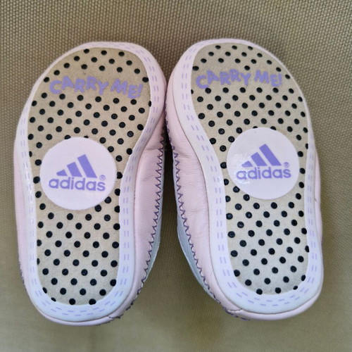 Adidas baby shoes for girl size 18 like new