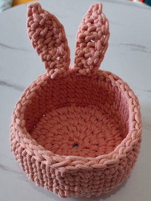 Handmade knitted bunny basket new for Easter