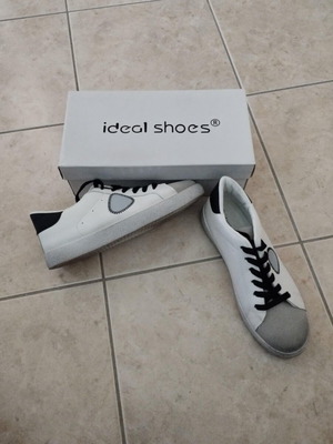 Γυναικεία αθλητικά παπούτσια Ideal Shoes No 39 σαν καινούργια, λευκά και γκρι