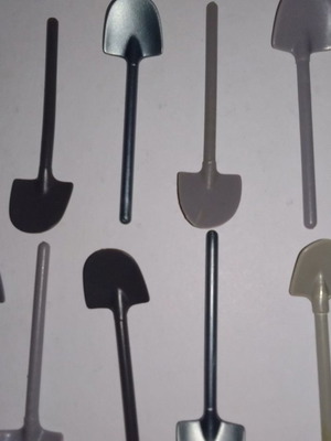Playmobil shovels used