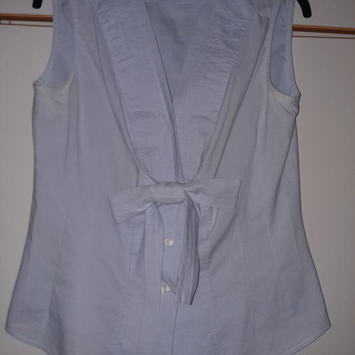 FIDELE Blue Shirt Like New with Front Bow Ties, Size M