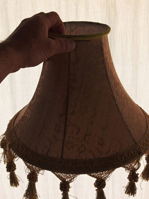 Portatif lamp shade like new, diameter 13cm top, 33cm bottom