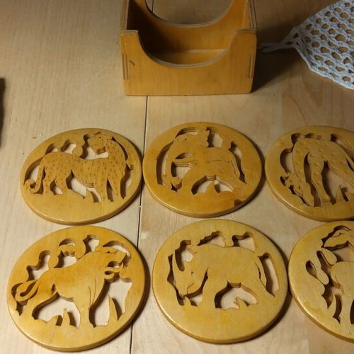 Wooden coasters handmade, set of 6 with jungle animals, new