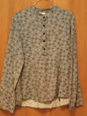 Helmi women's shirt gray like new, size M