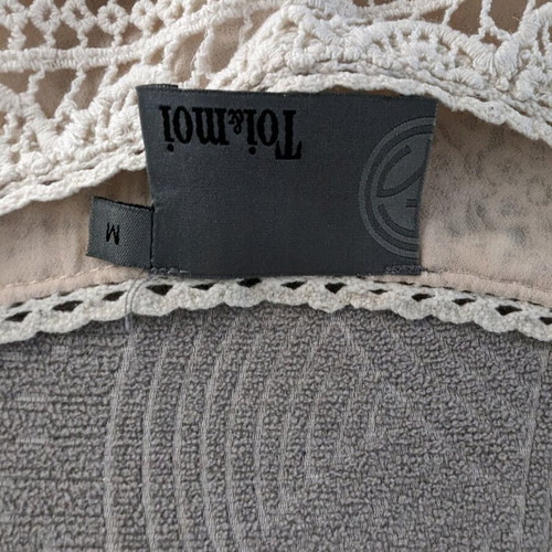Attrattivo denim shorts like new with Toi&moi top gift medium
