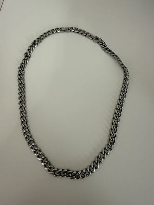 Cuban Chain Necklace stainless steel silver like new