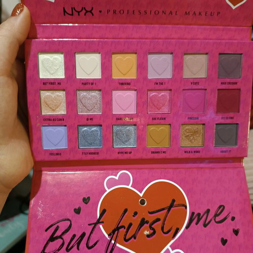 Nyx Professional Makeup 2 Me Luv Me eyeshadow palette used